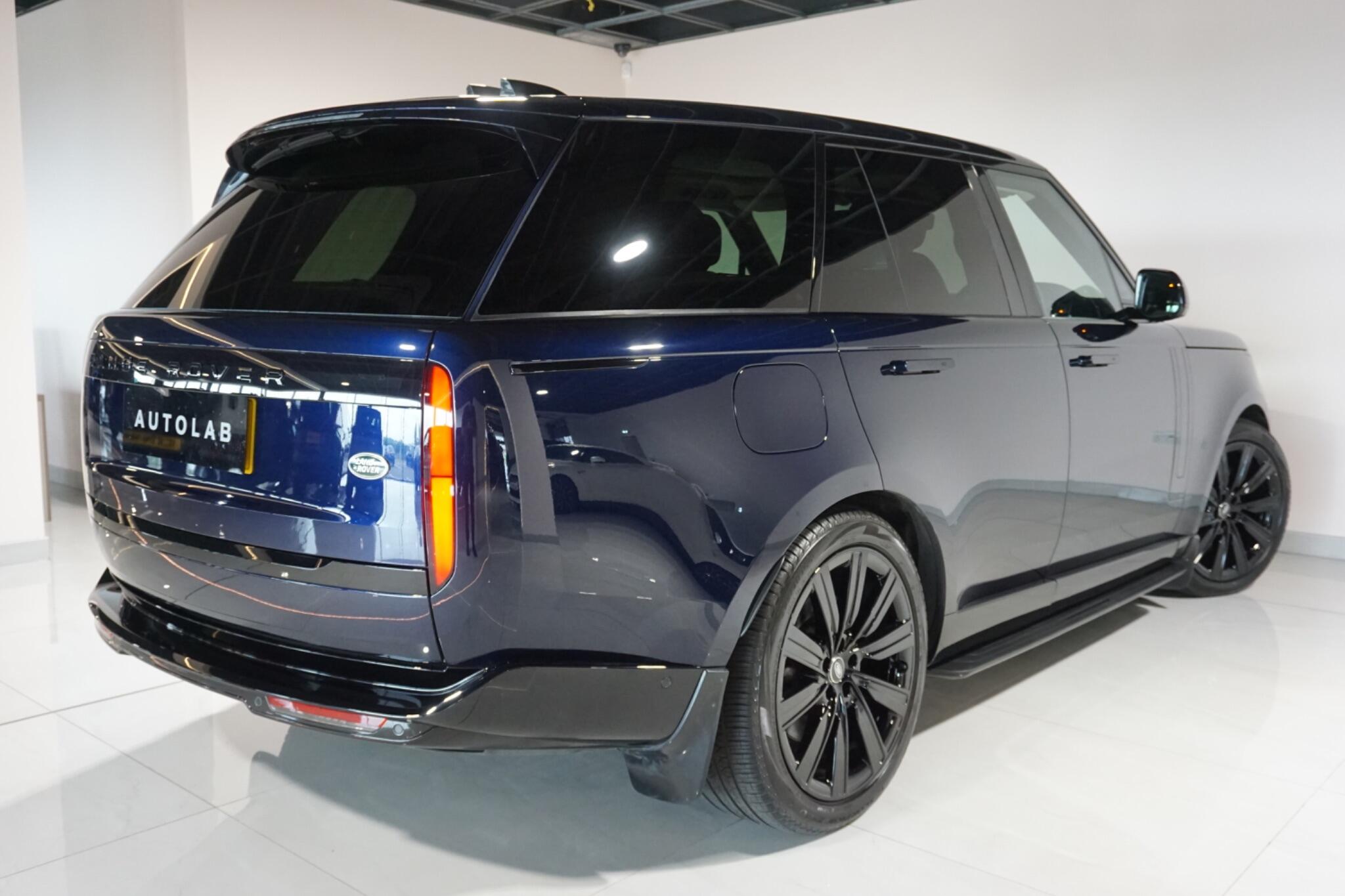 Land Rover Range Rover 3.0 P440e 38.2kWh HSE SUV 5dr Petrol Plug-in Hybrid Auto 4WD Euro 6 (s/s) (440 ps)
